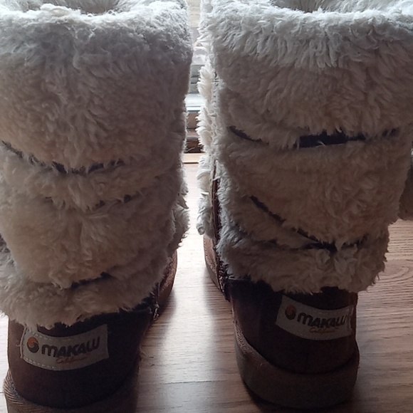 Girls size 3 winter boot fur bow dangle so cute - Picture 3 of 8